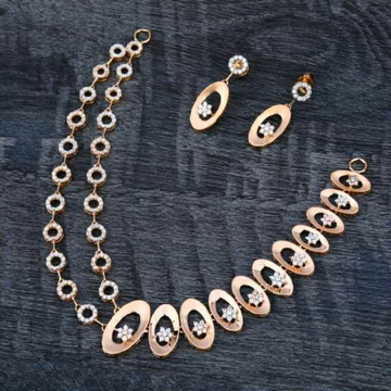 18 Carat Rose Gold Traditional Ladies Necklace Set...