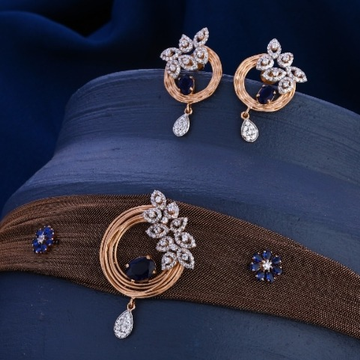 18 carat rose gold fancy hallmark ladies necklace...
