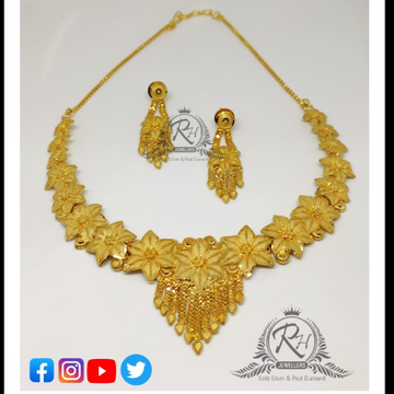 22 carat gold manufacturer antique ladies necklace...