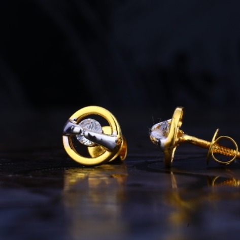22 carat gold fancy ladies earrings RH-LE731